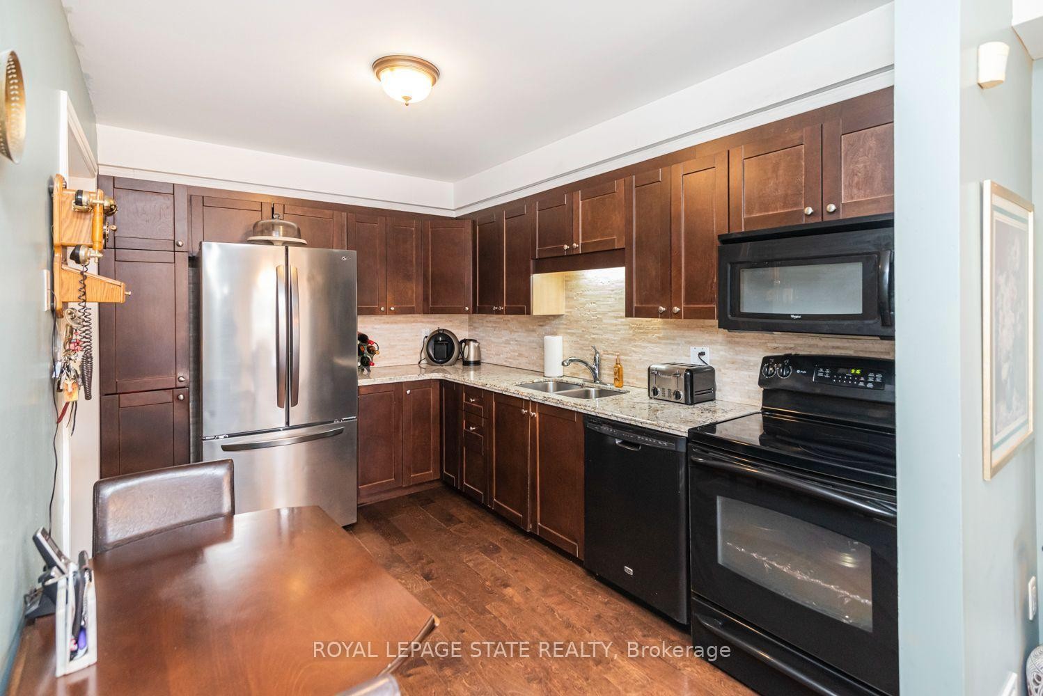 









255


Mount Albion

Road, 22,
Hamilton,




ON
L8K 6P7

