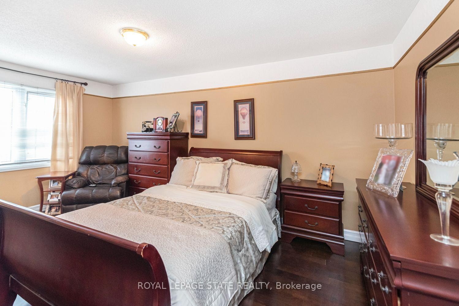 









255


Mount Albion

Road, 22,
Hamilton,




ON
L8K 6P7

