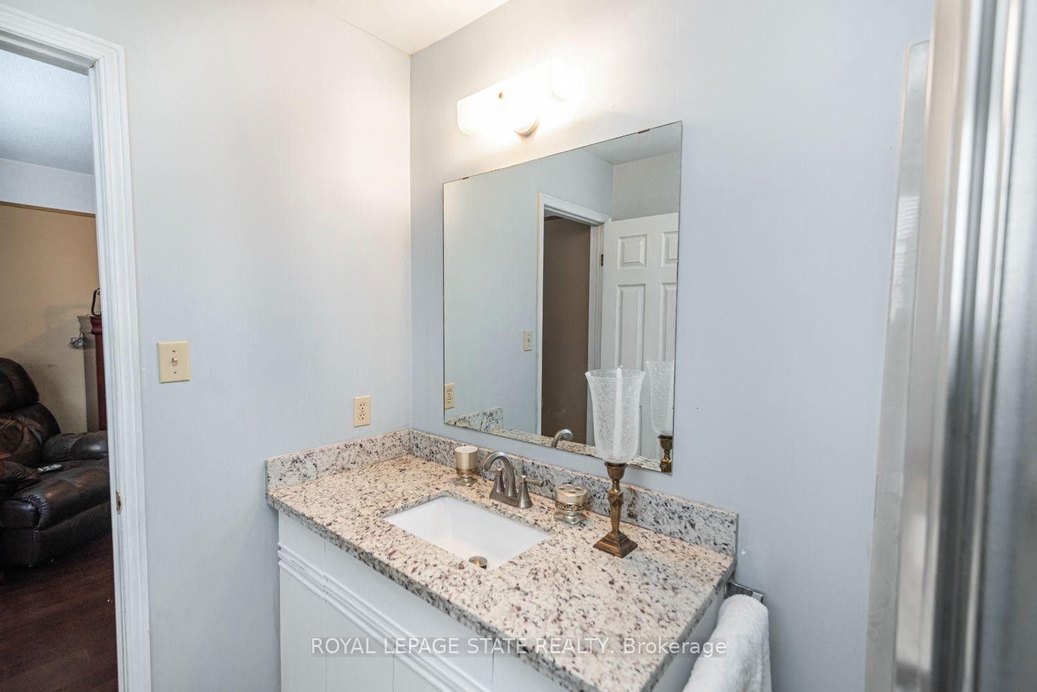 









255


Mount Albion

Road, 22,
Hamilton,




ON
L8K 6P7

