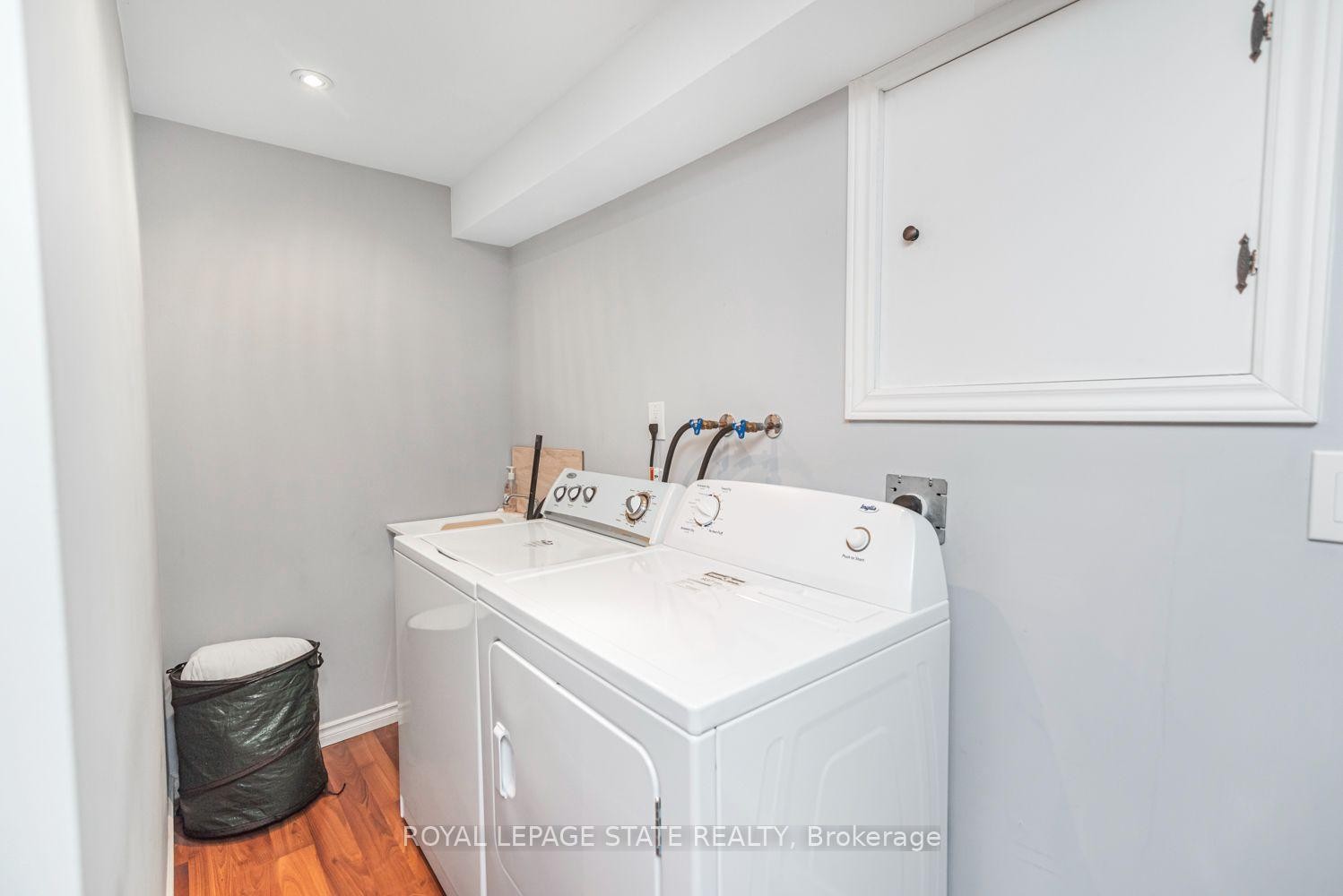 









255


Mount Albion

Road, 22,
Hamilton,




ON
L8K 6P7

