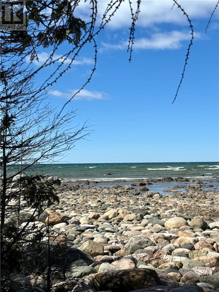 












Lot 12 Lake Huron Drive

,
Spring Bay, Manitoulin Island,







Ontario
P0P1S0

