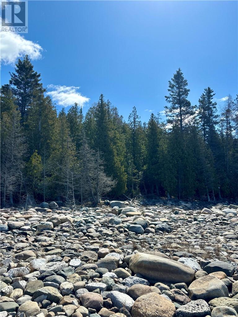 












Lot 12 Lake Huron Drive

,
Spring Bay, Manitoulin Island,







Ontario
P0P1S0

