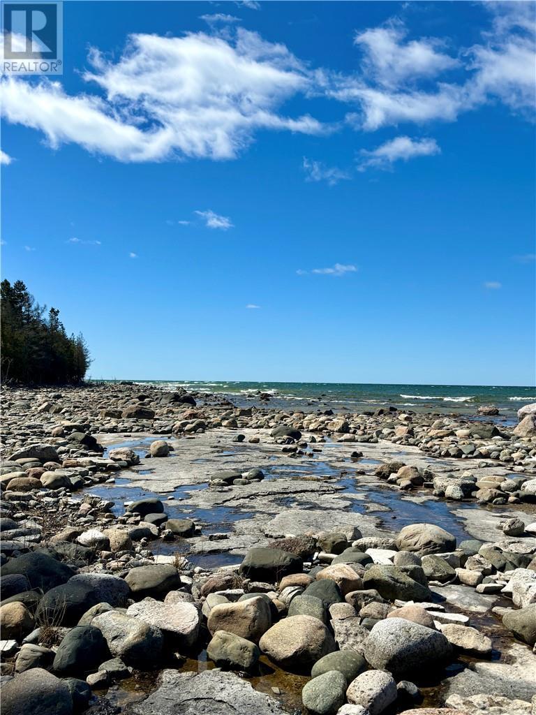 












Lot 12 Lake Huron Drive

,
Spring Bay, Manitoulin Island,







Ontario
P0P1S0

