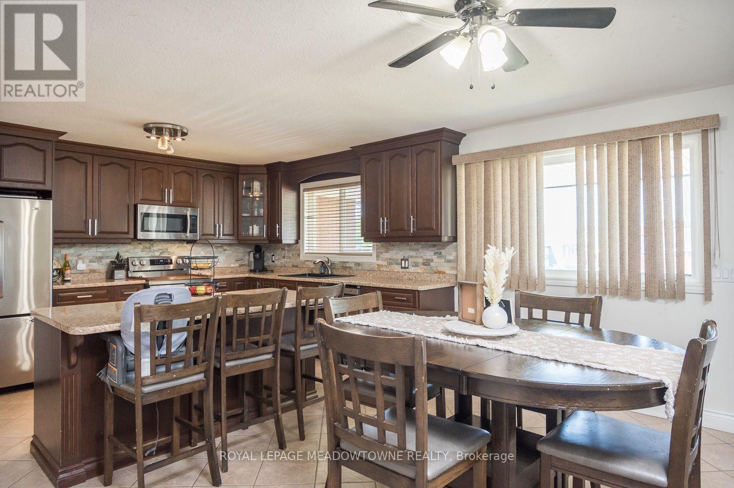 












180 WEST SIDE ROAD

,
Port Colborne,




Ontario
L3K5K7

