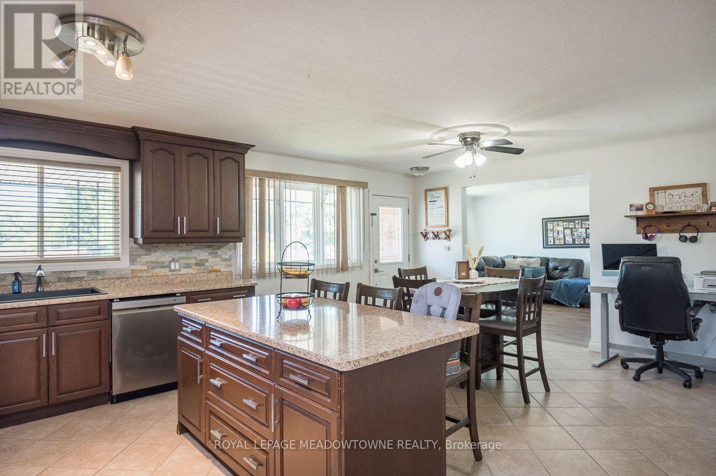












180 WEST SIDE ROAD

,
Port Colborne,




Ontario
L3K5K7

