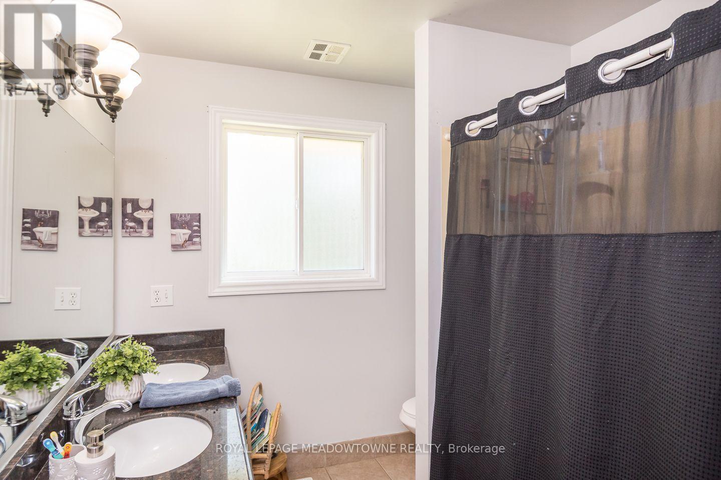 












180 WEST SIDE ROAD

,
Port Colborne,




Ontario
L3K5K7


