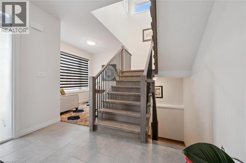 












972 STONECLIFFE Walk Unit# 18

,
Kitchener,




Ontario
N2P0K5

