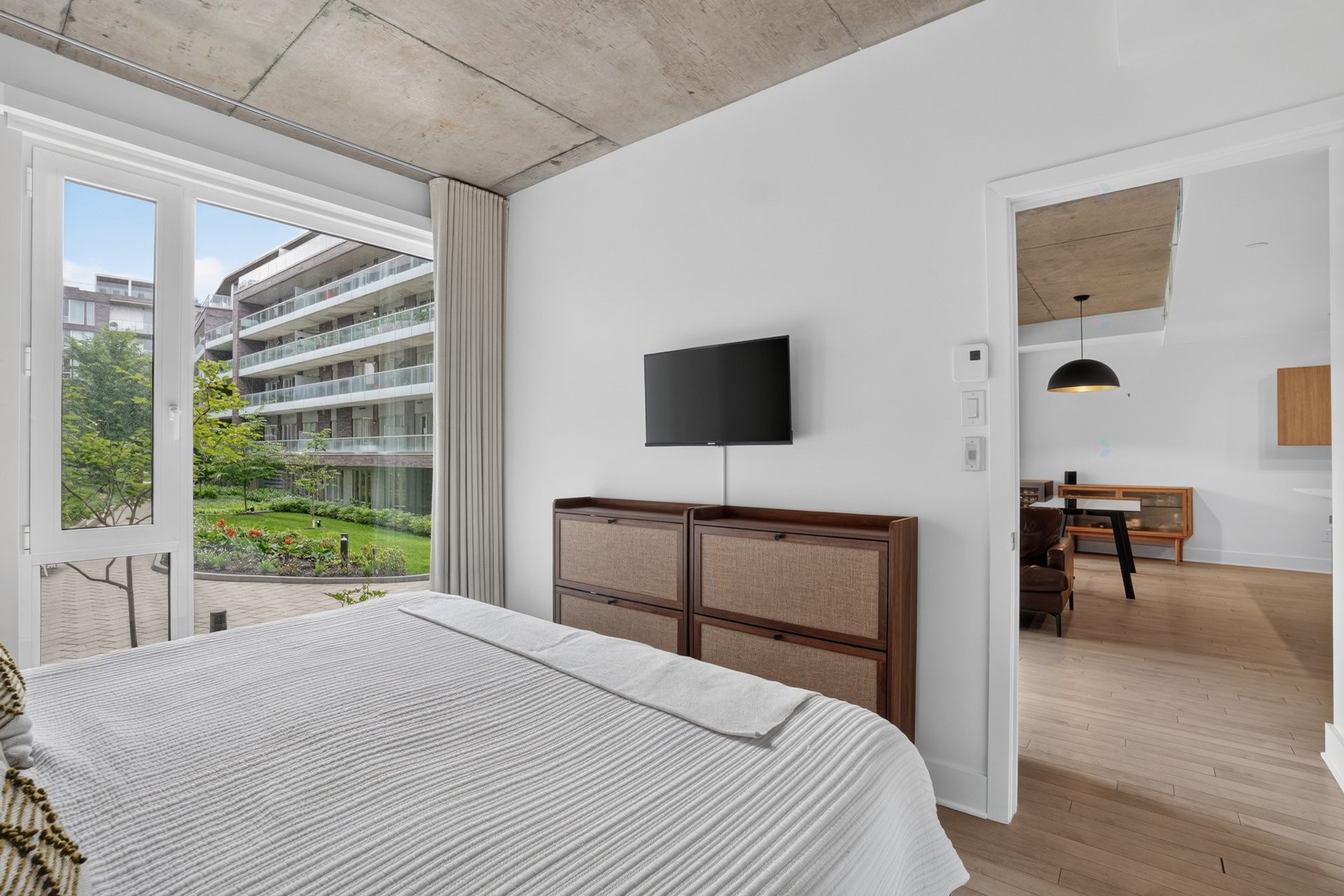









2175


Rue St-Patrick

, 116,
Montréal (Le Sud-Ouest),




QC
H3K1B4

