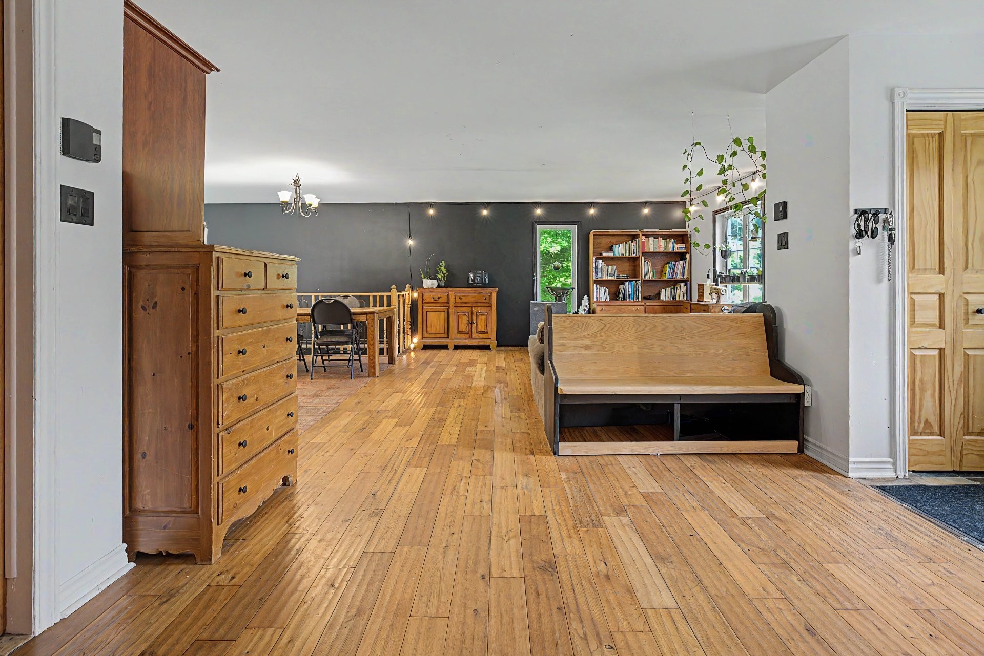 









166


Ch. du Curé-Corbeil E.

,
Val-Morin,




QC
J0T2R0

