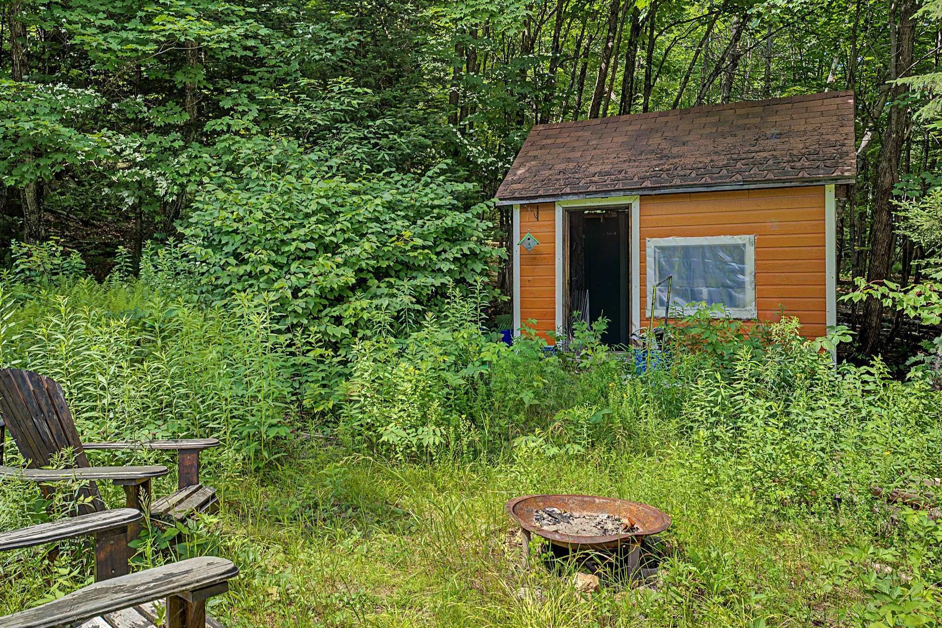 









166


Ch. du Curé-Corbeil E.

,
Val-Morin,




QC
J0T2R0

