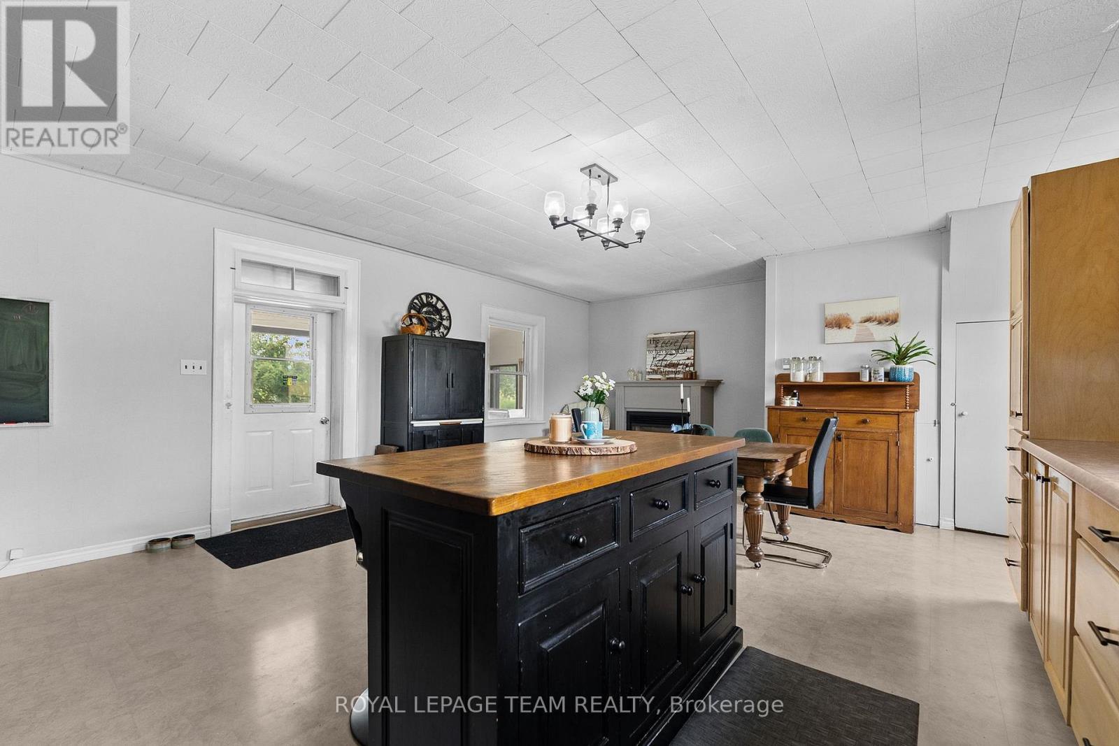 












A - 620 YANTHA ROAD

,
Horton,




Ontario
K7V3Z4

