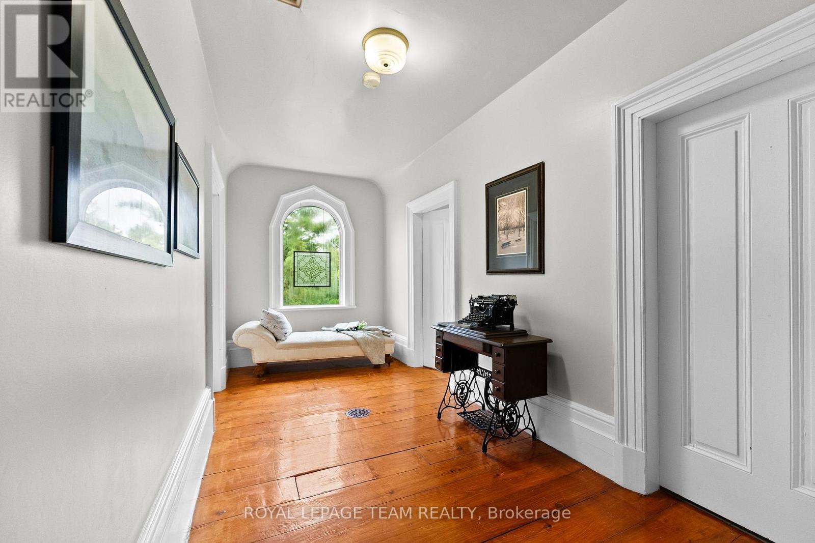 












A - 620 YANTHA ROAD

,
Horton,




Ontario
K7V3Z4

