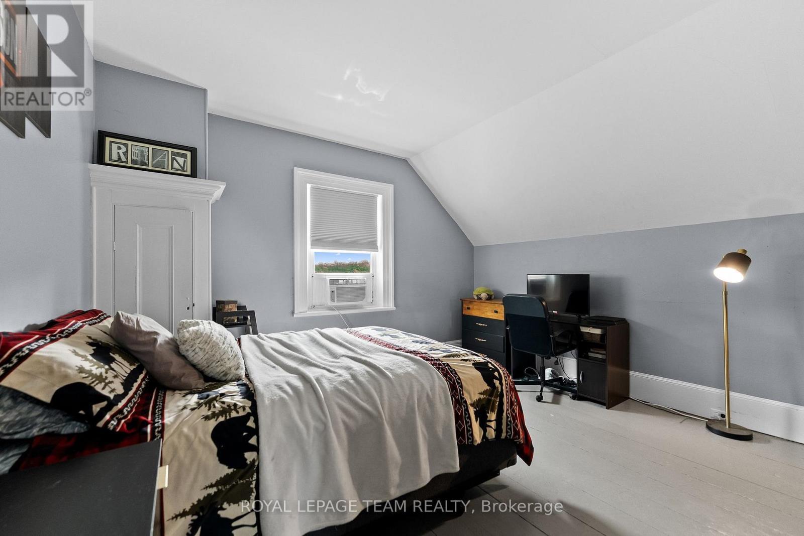 












A - 620 YANTHA ROAD

,
Horton,




Ontario
K7V3Z4


