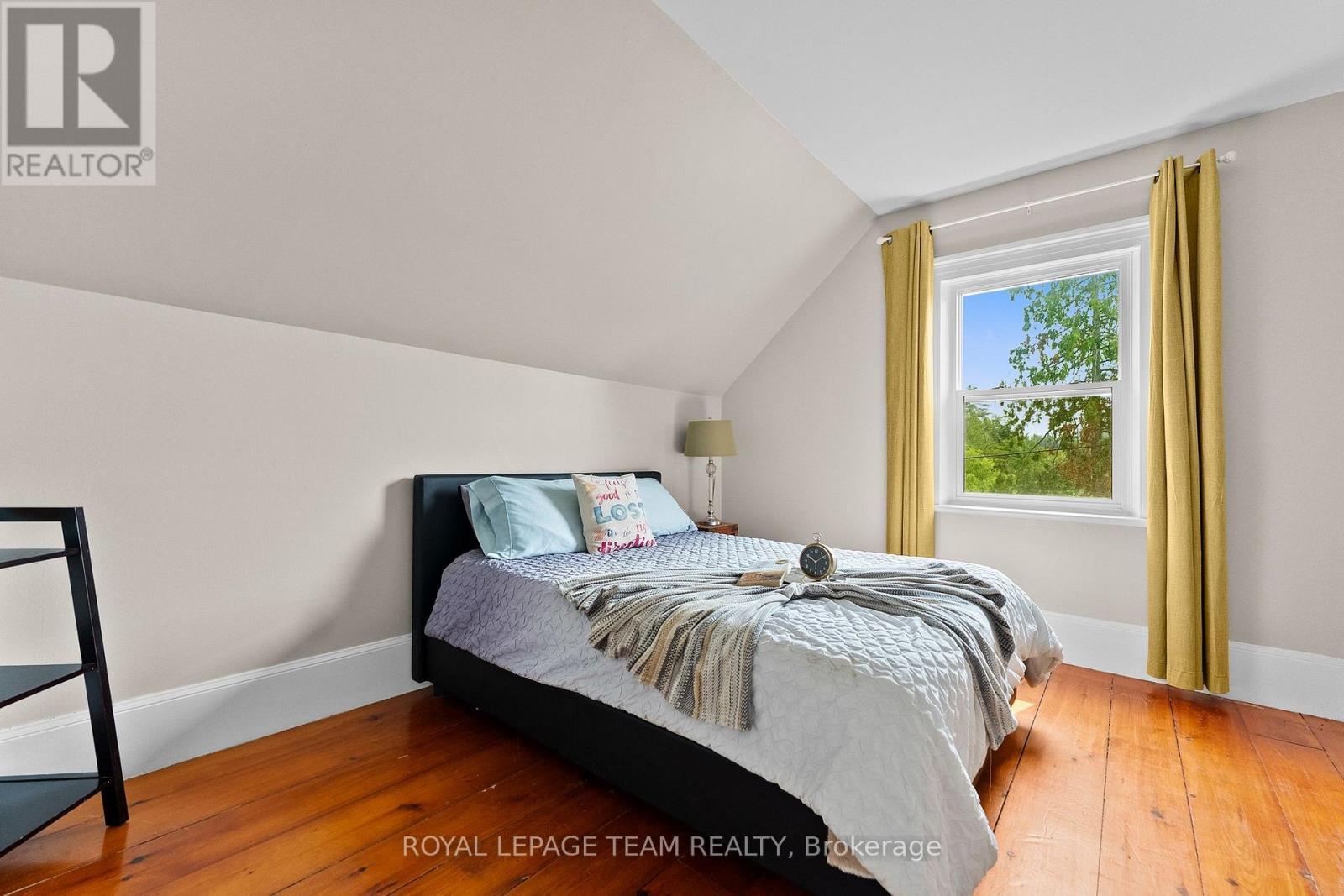 












A - 620 YANTHA ROAD

,
Horton,




Ontario
K7V3Z4

