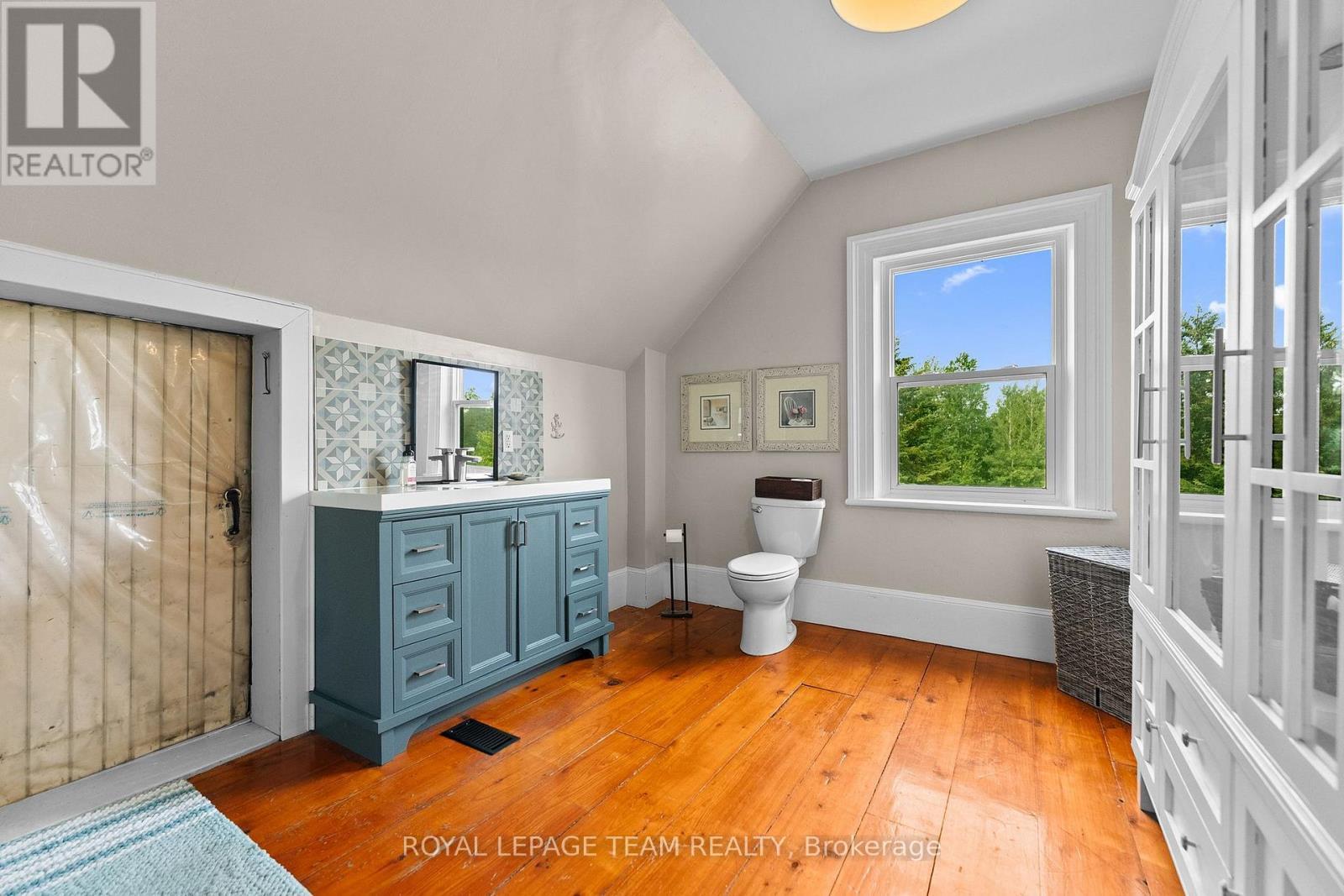 












A - 620 YANTHA ROAD

,
Horton,




Ontario
K7V3Z4


