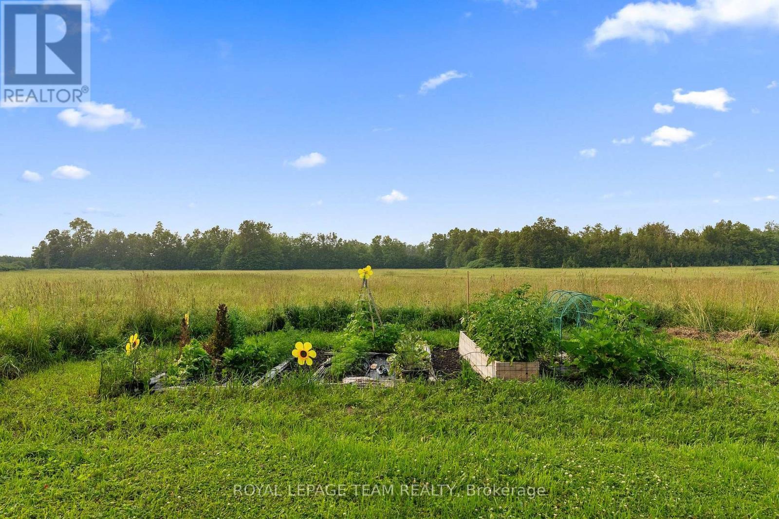 












A - 620 YANTHA ROAD

,
Horton,




Ontario
K7V3Z4


