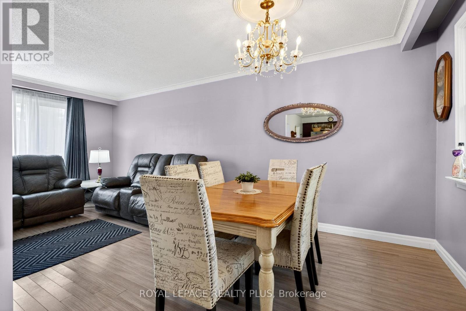 












1332 STANBURY ROAD

,
Oakville,




Ontario
L6L2J4

