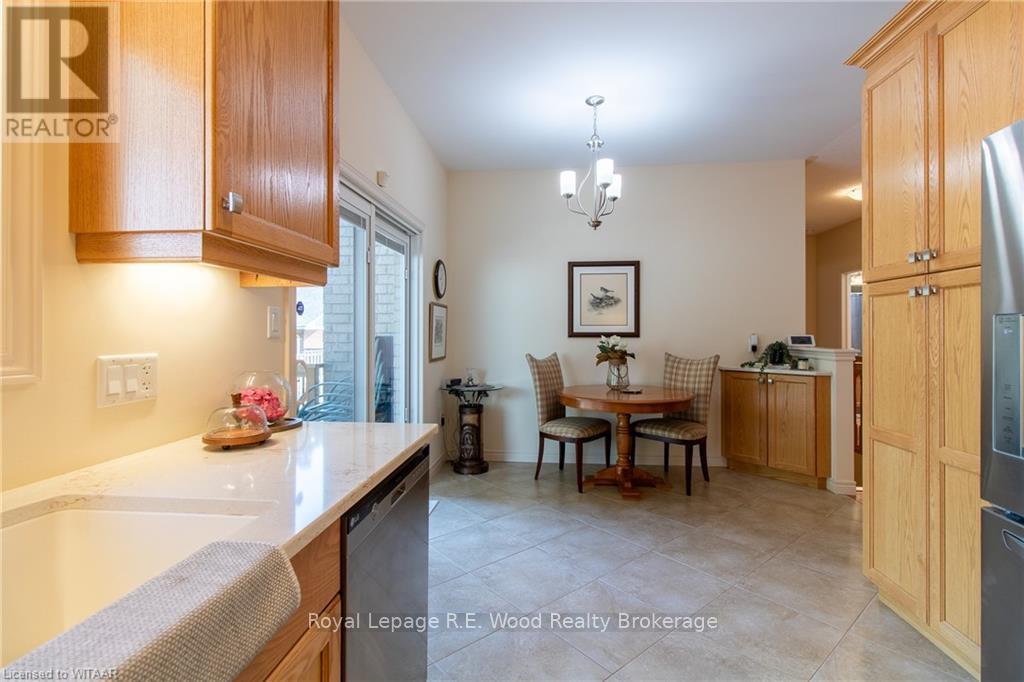 












6 ESSELTINE DRIVE

,
Tillsonburg,




Ontario
N4G0C3

