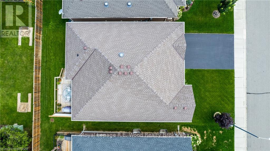 












6 ESSELTINE DRIVE

,
Tillsonburg,




Ontario
N4G0C3

