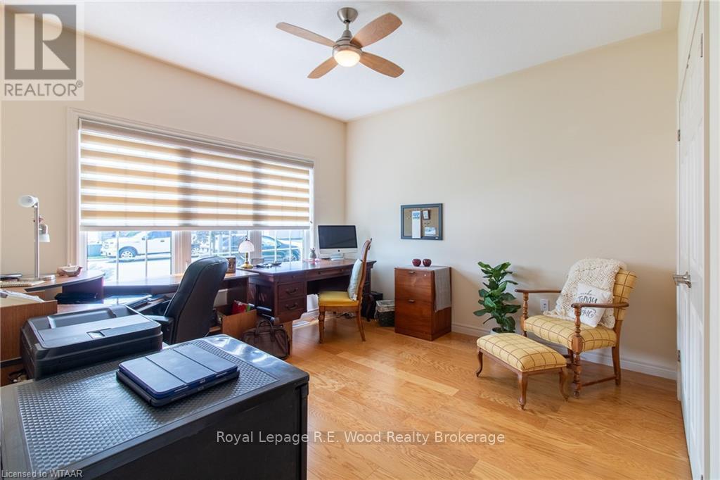 












6 ESSELTINE DRIVE

,
Tillsonburg,




Ontario
N4G0C3

