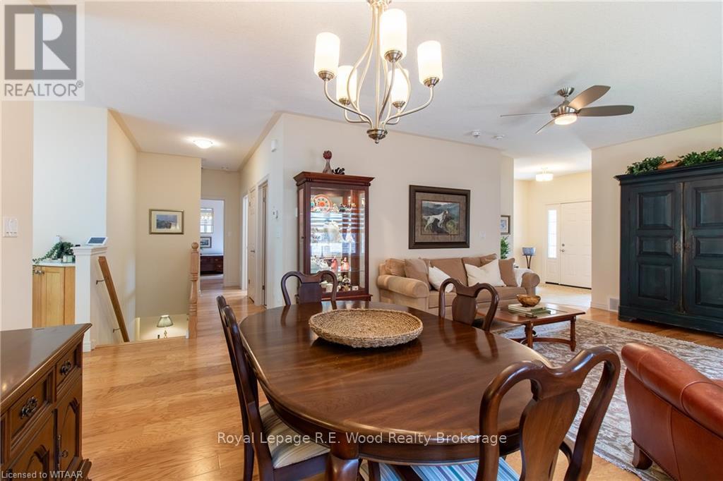 












6 ESSELTINE DRIVE

,
Tillsonburg,




Ontario
N4G0C3

