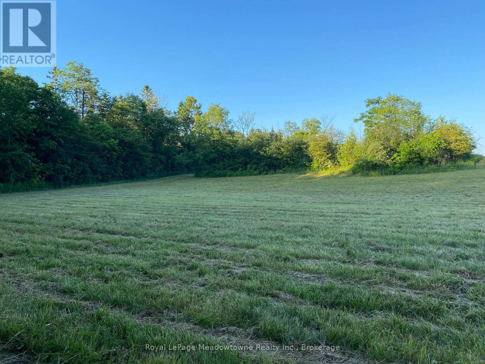 












12170 SIXTH LINE NASSAGAWEYA

,
Milton (NA Rural Nassagaweya),




Ontario
L7J2L7

