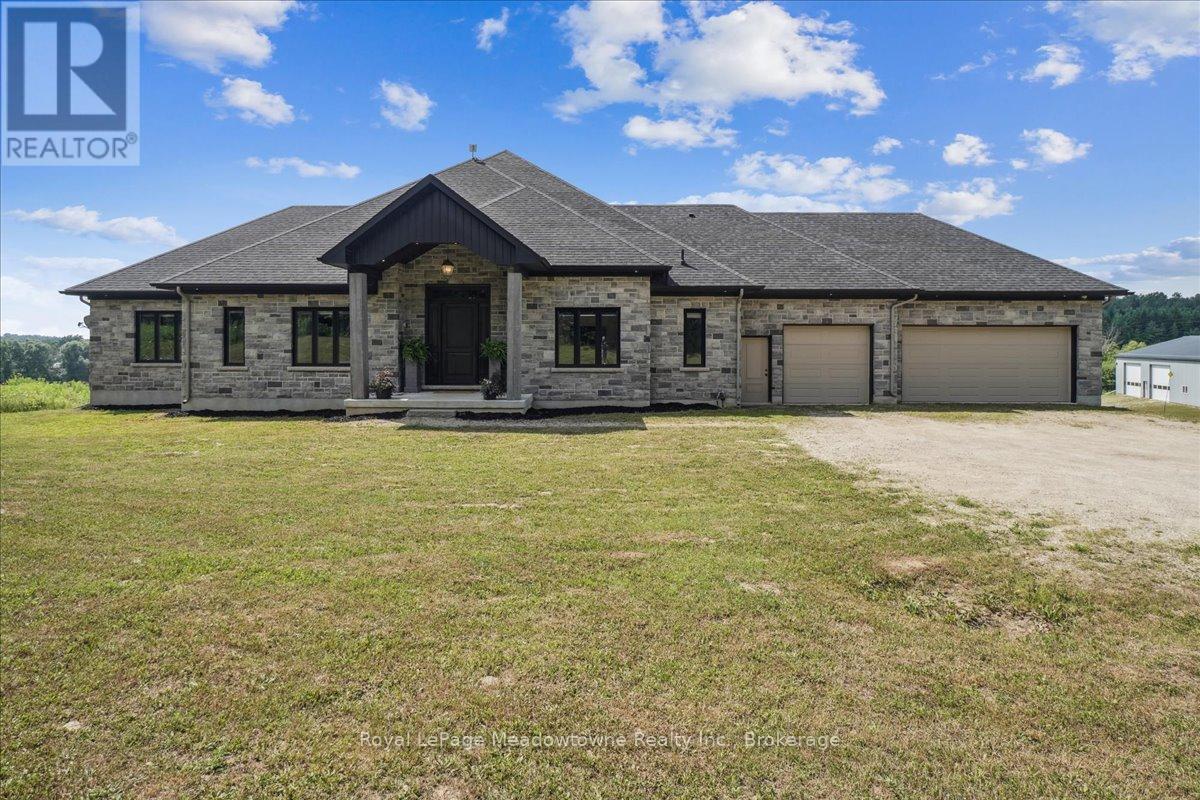 












8837 WELLINGTON ROAD 124

,
Erin,




Ontario
N1H6H7

