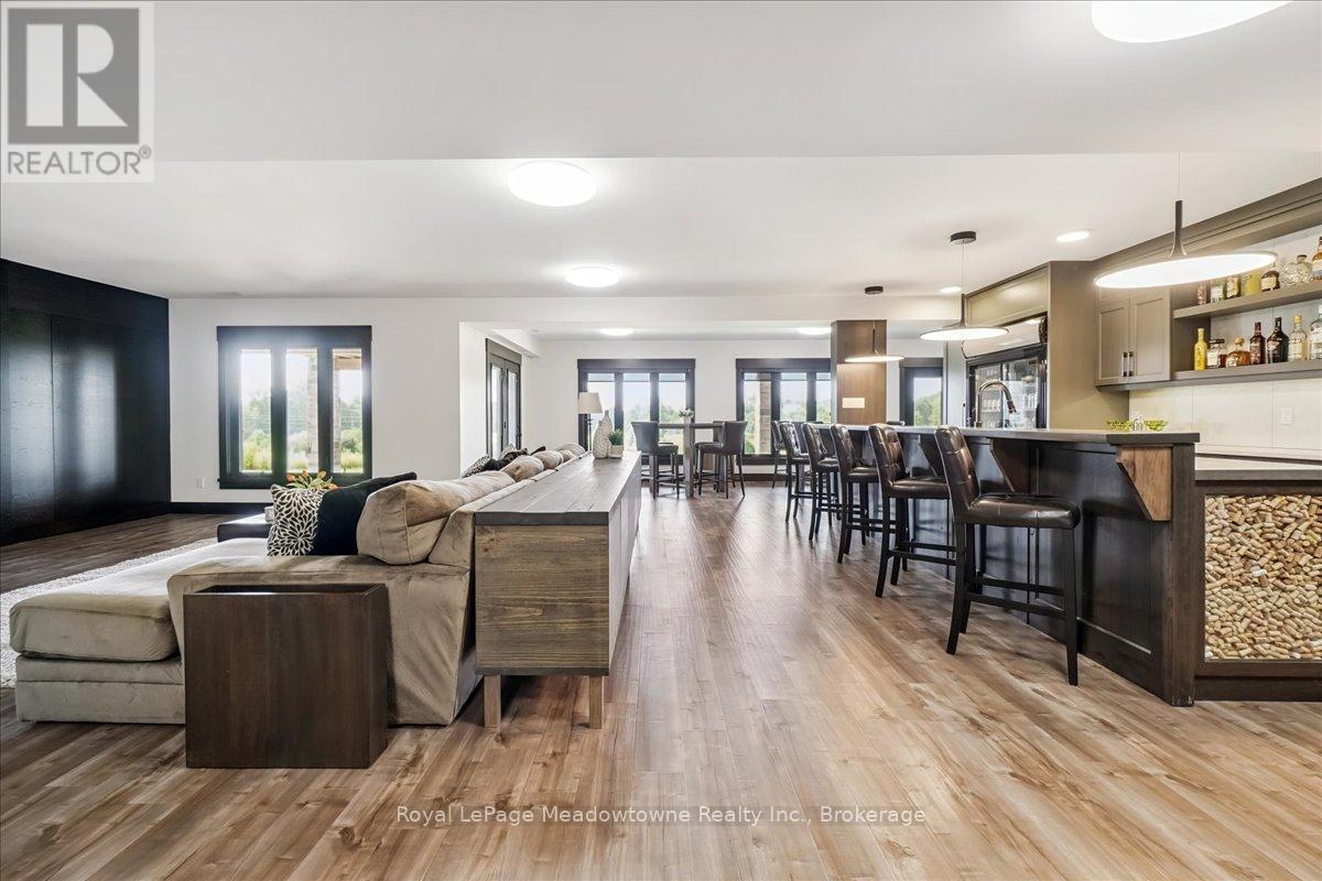 












8837 WELLINGTON ROAD 124

,
Erin,




Ontario
N1H6H7

