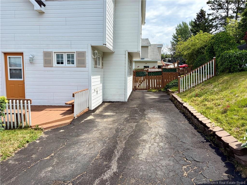 









510


Victoria

,
Dalhousie,




NB
E8C 2T2

