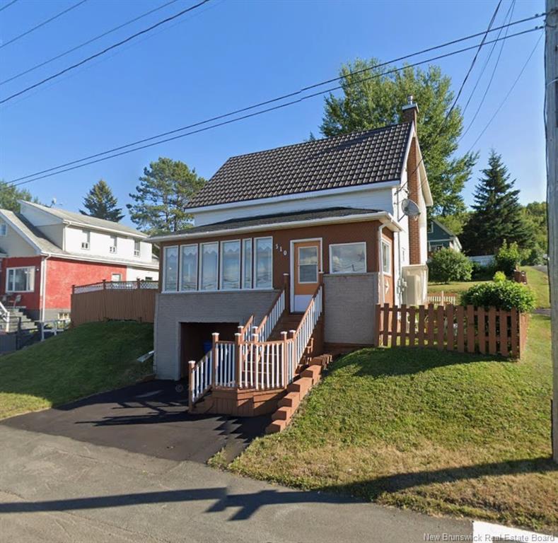 









510


Victoria

,
Dalhousie,




NB
E8C 2T2

