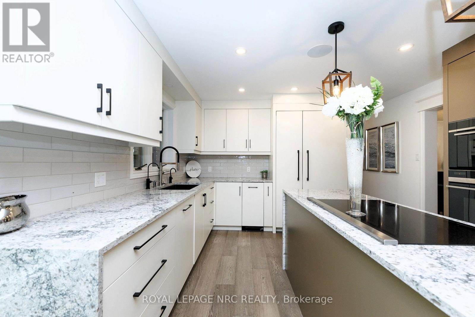 












15 PETRONELLA PARKWAY

,
Pelham (Fonthill),




Ontario
L0S1E0

