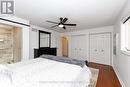 Double closets - Main Floor Bedroom