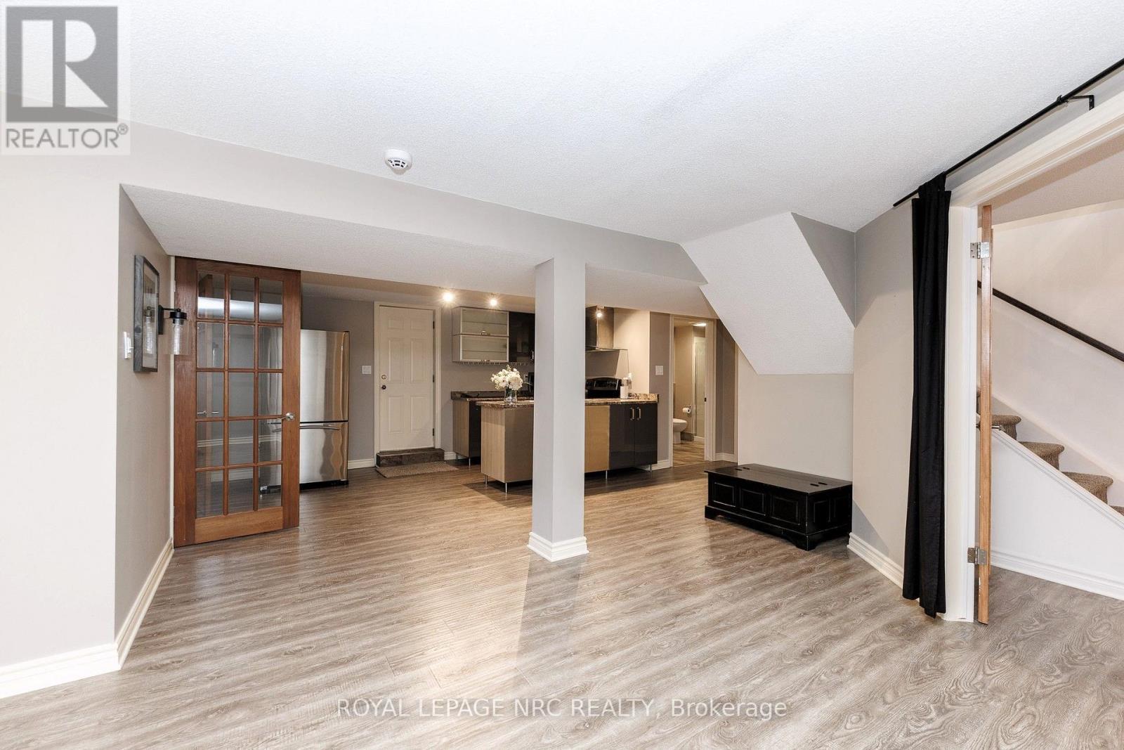 












15 PETRONELLA PARKWAY

,
Pelham (Fonthill),




Ontario
L0S1E0

