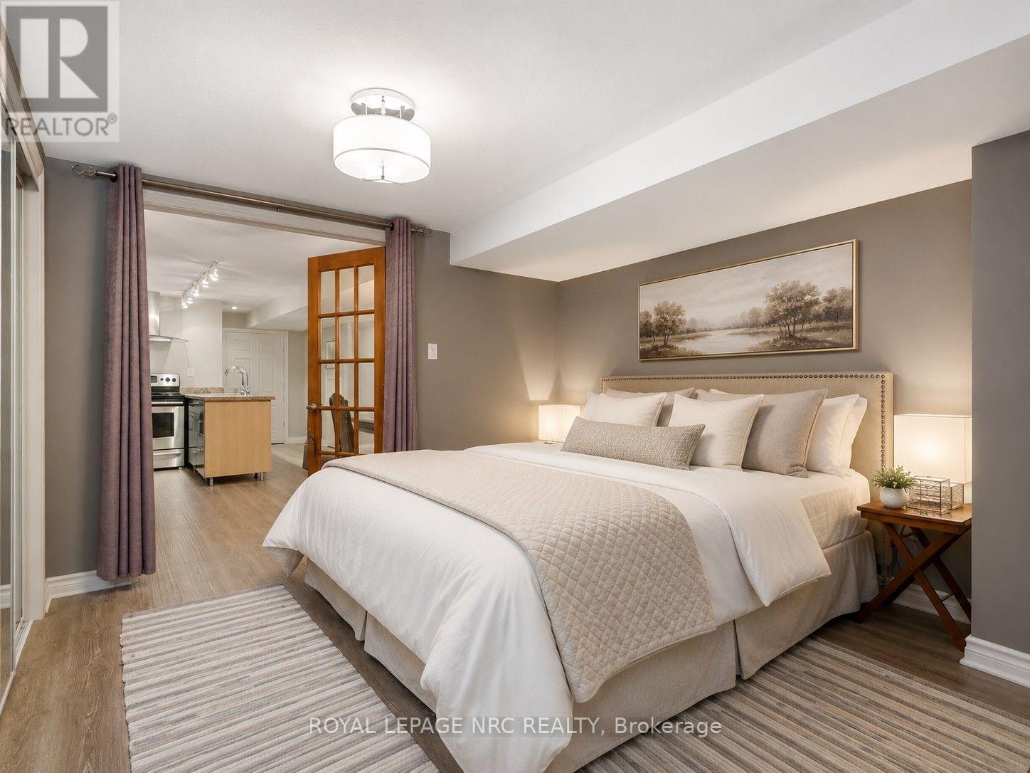 












15 PETRONELLA PARKWAY

,
Pelham (Fonthill),




Ontario
L0S1E0

