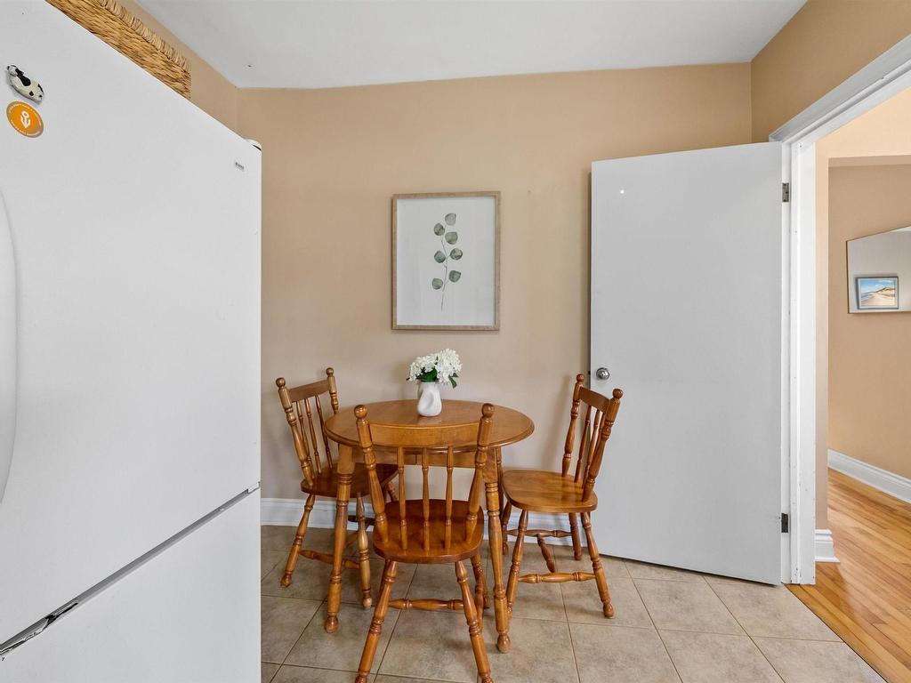 












14 Birchfield Crescent

,
Spryfield,




NS
B3R 2E7

