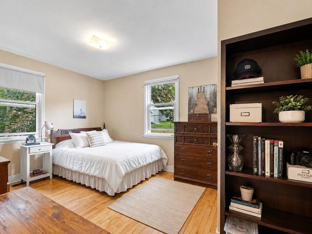












14 Birchfield Crescent

,
Spryfield,




NS
B3R 2E7

