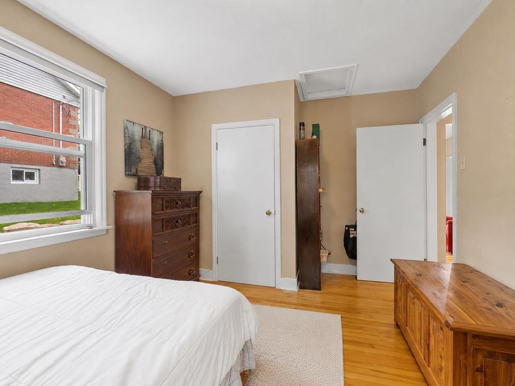 












14 Birchfield Crescent

,
Spryfield,




NS
B3R 2E7

