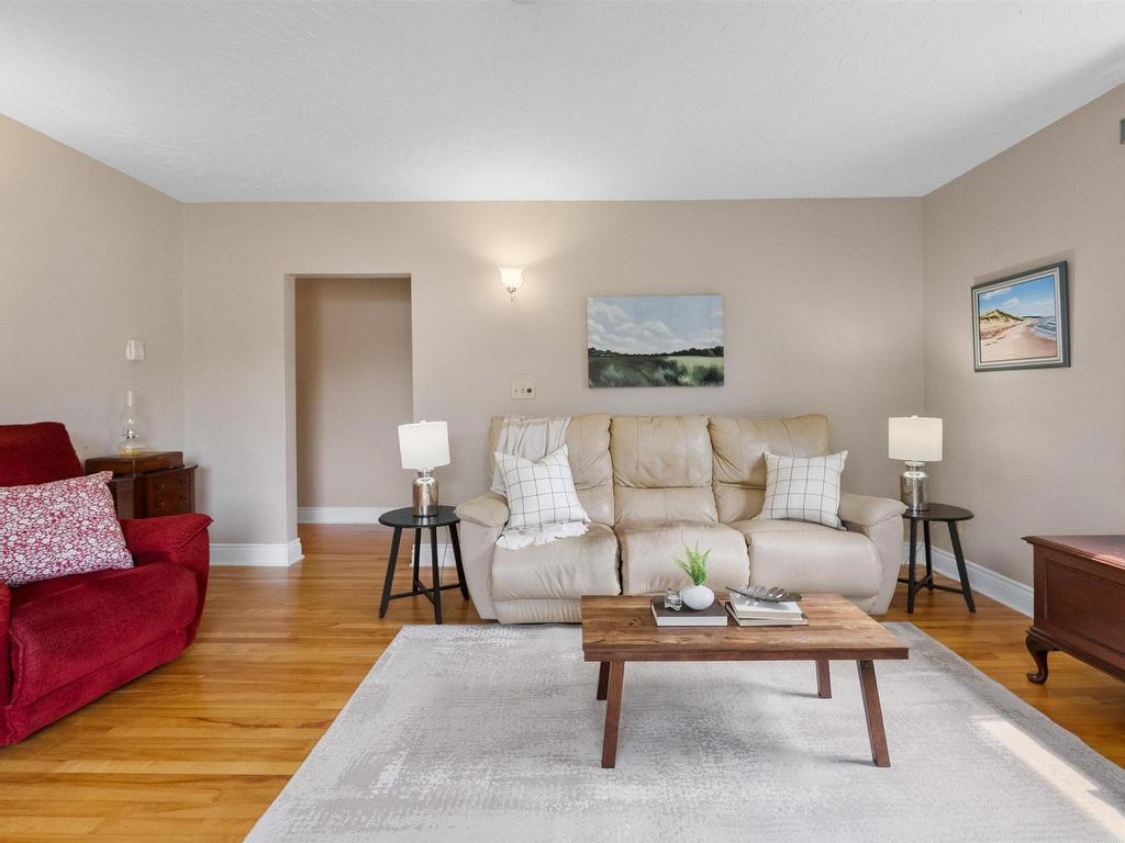 












14 Birchfield Crescent

,
Spryfield,




NS
B3R 2E7

