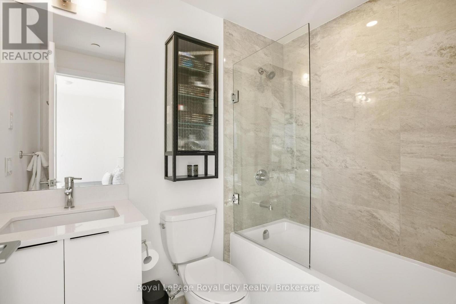 












604 - 3071 TRAFALGAR ROAD

,
Oakville (JM Joshua Meadows),




Ontario
L6H8C6

