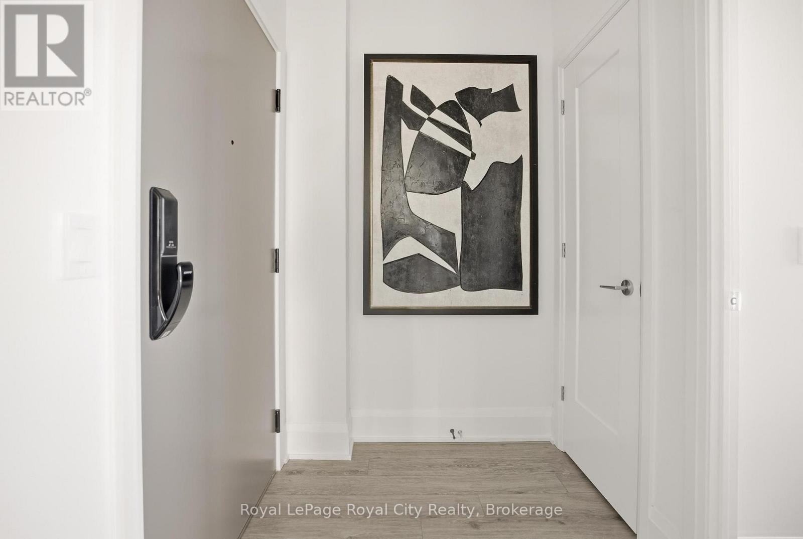 












604 - 3071 TRAFALGAR ROAD

,
Oakville (JM Joshua Meadows),




Ontario
L6H8C6


