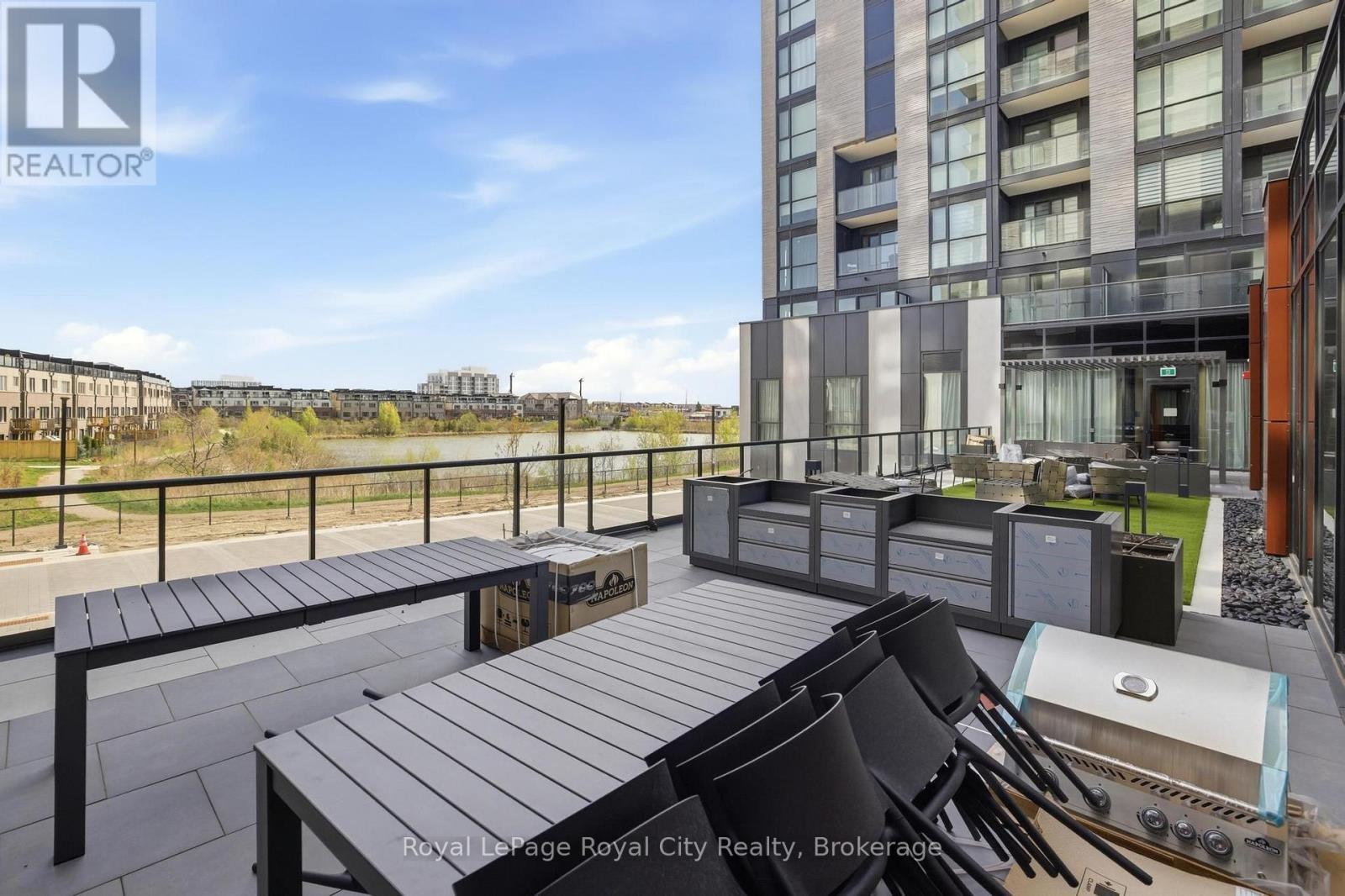 












604 - 3071 TRAFALGAR ROAD

,
Oakville (JM Joshua Meadows),




Ontario
L6H8C6

