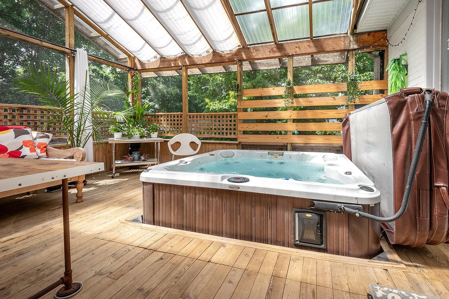 









355


Av. Edison

,
Saint-Lambert,




QC
J4R2P8

