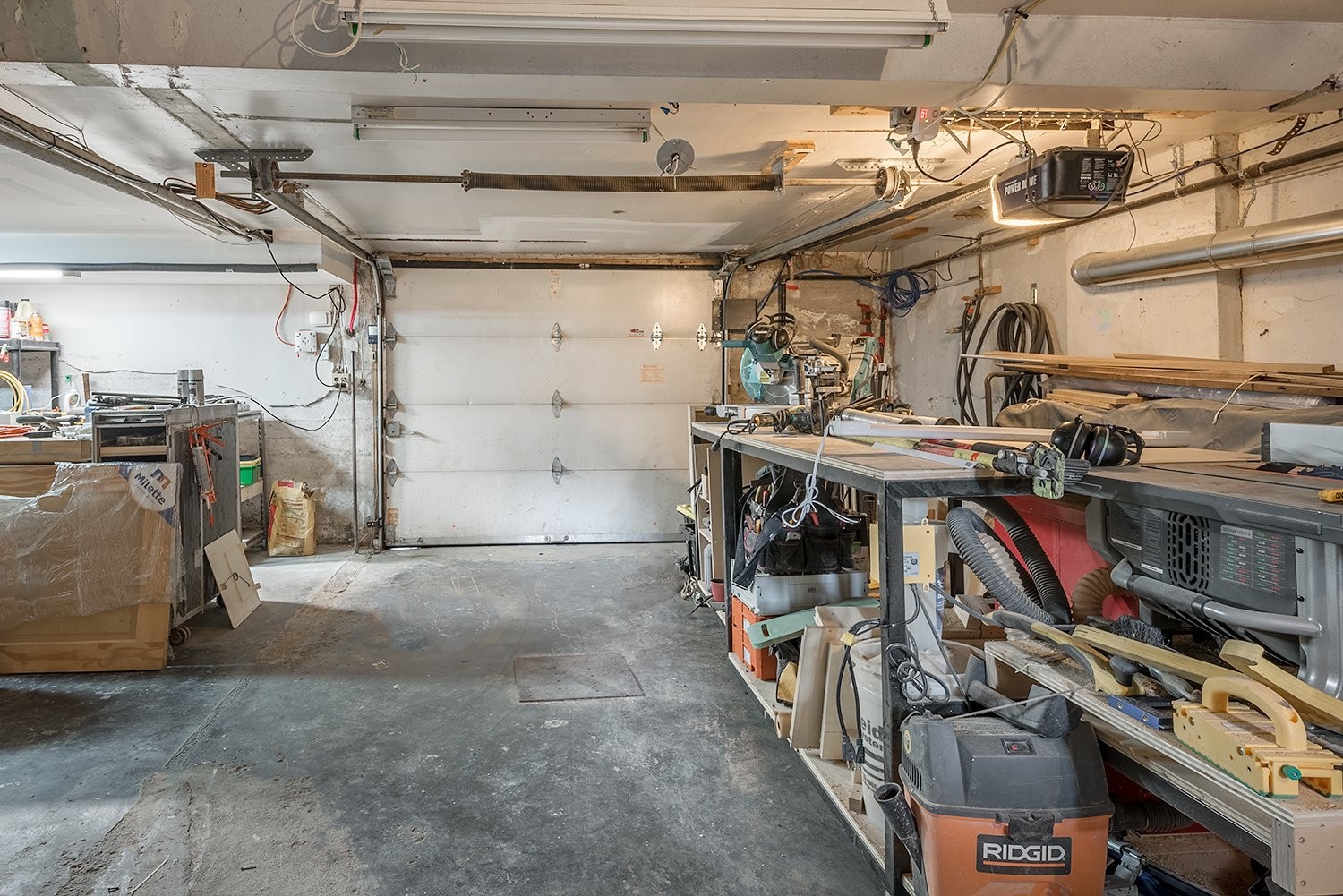 









355


Av. Edison

,
Saint-Lambert,




QC
J4R2P8

