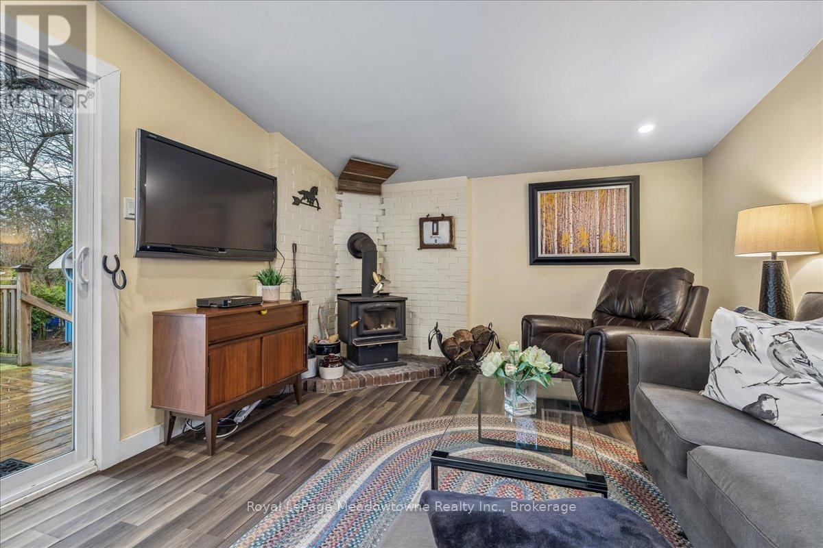 












11024 FIRST LINE NASSAGAWEYA

,
Milton (Moffat),




Ontario
L0P1J0

