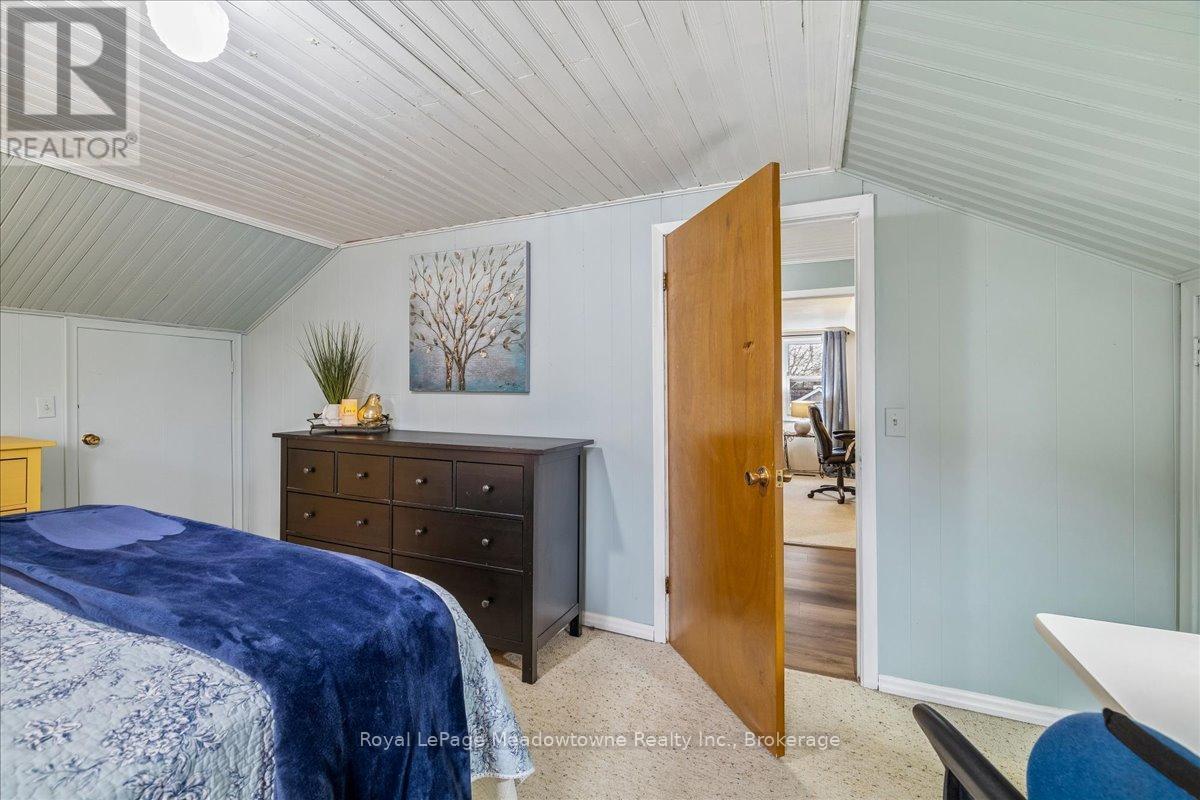 












11024 FIRST LINE NASSAGAWEYA

,
Milton (Moffat),




Ontario
L0P1J0

