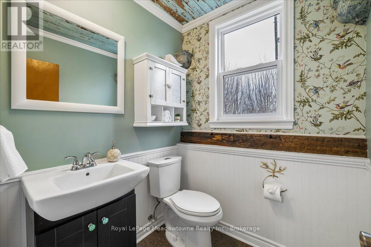 












11024 FIRST LINE NASSAGAWEYA

,
Milton (Moffat),




Ontario
L0P1J0

