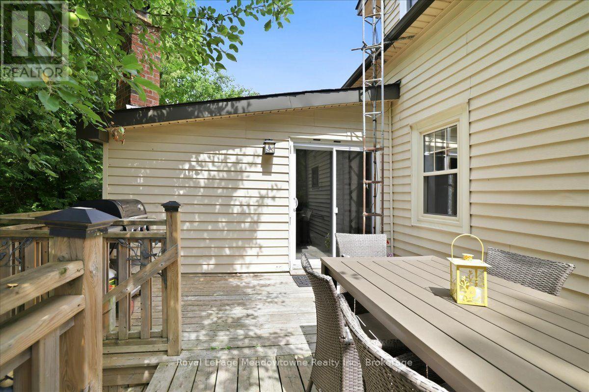 












11024 FIRST LINE NASSAGAWEYA

,
Milton (Moffat),




Ontario
L0P1J0

