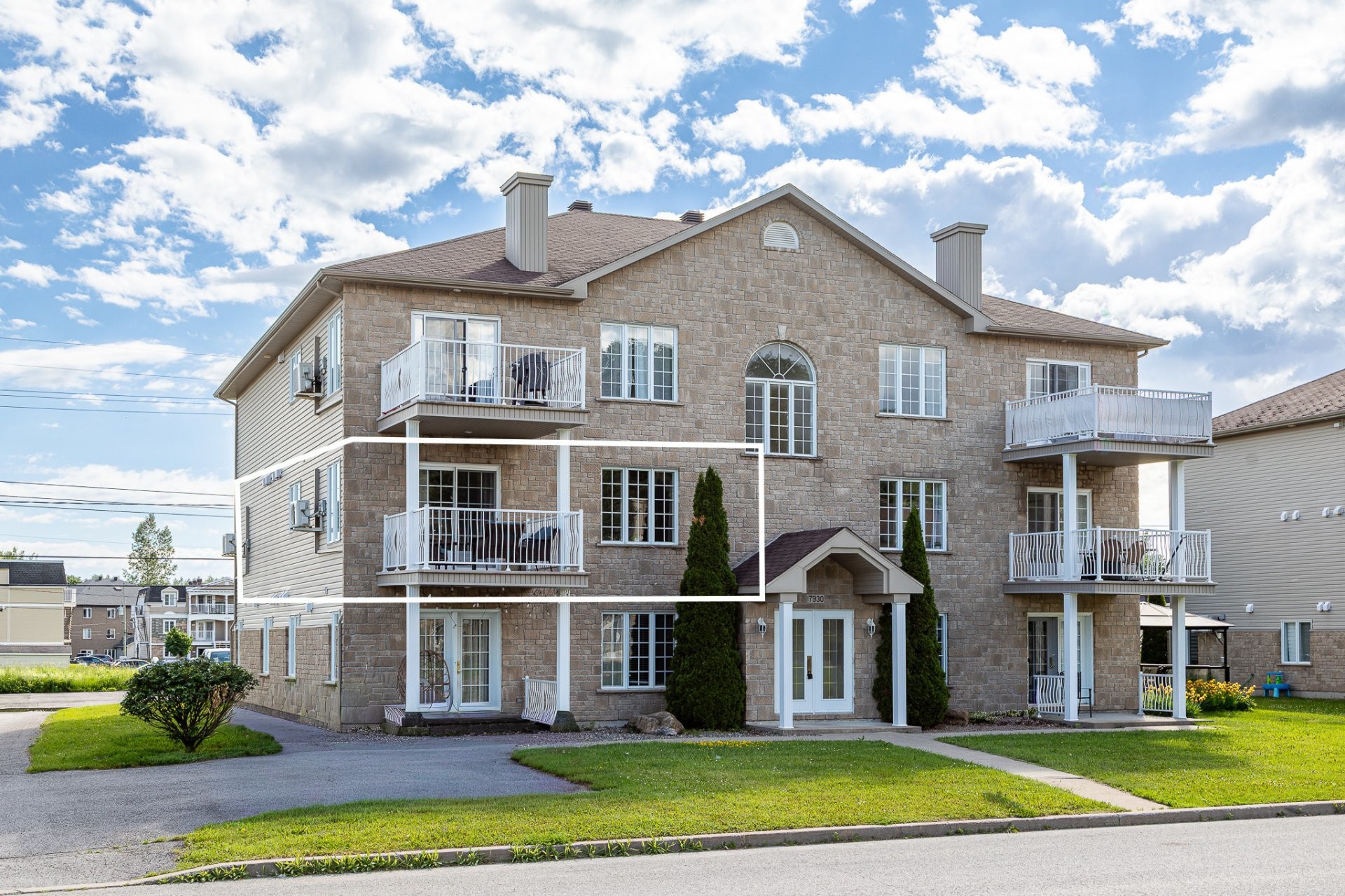 









17930


Rue Beaupré

, 6,
Bécancour,




QC
G9H0B8

