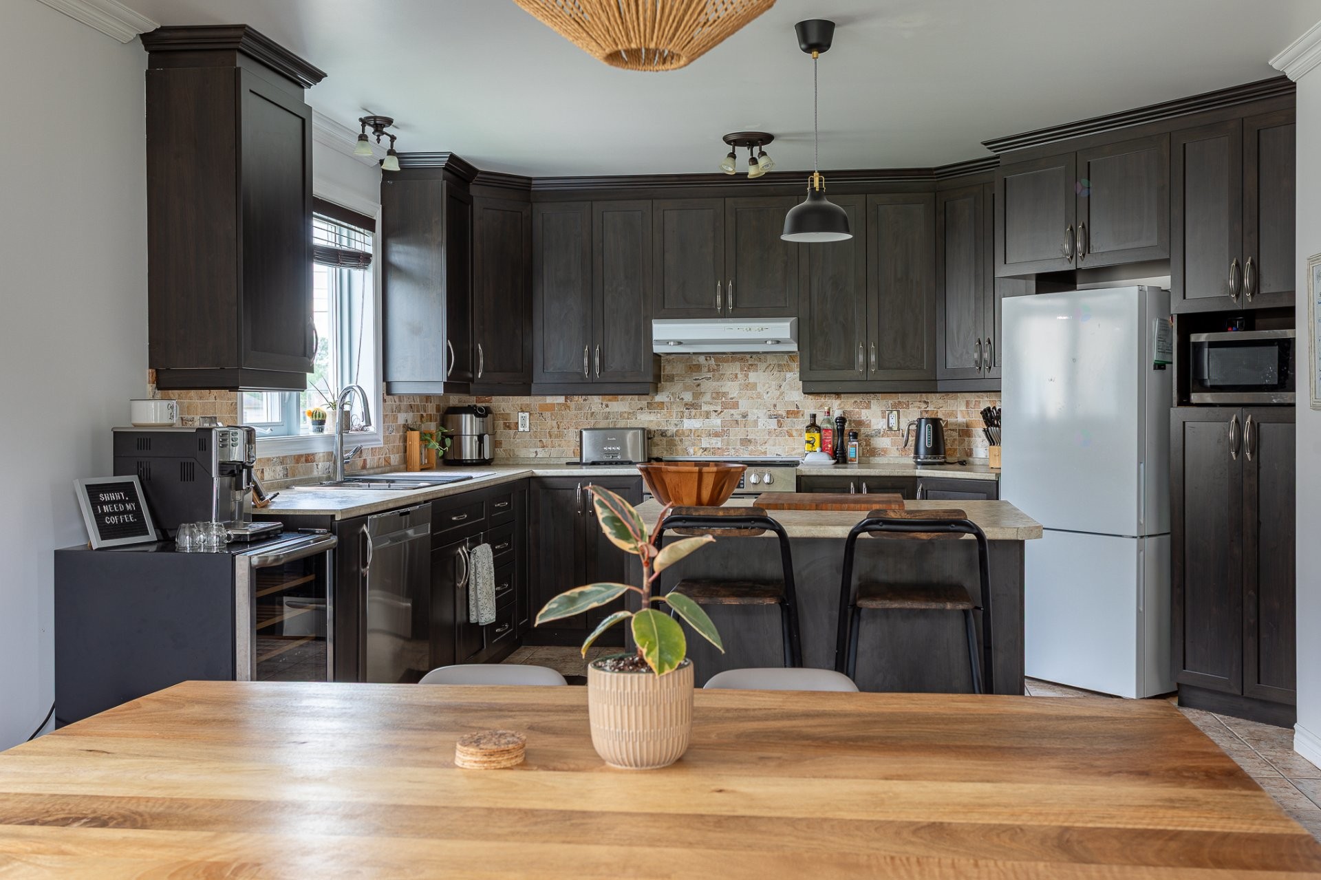 









17930


Rue Beaupré

, 6,
Bécancour,




QC
G9H0B8

