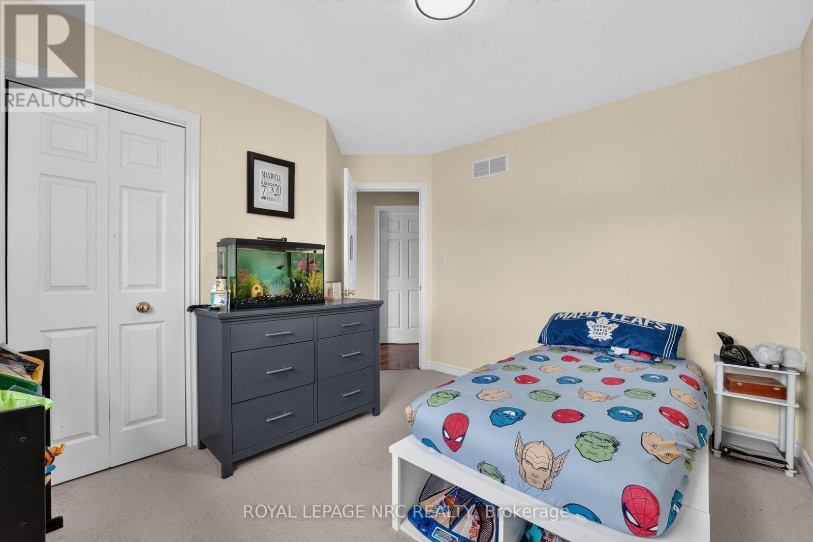 












3584 CARVER STREET

,
Fort Erie (Stevensville),




Ontario
L0S1S0

